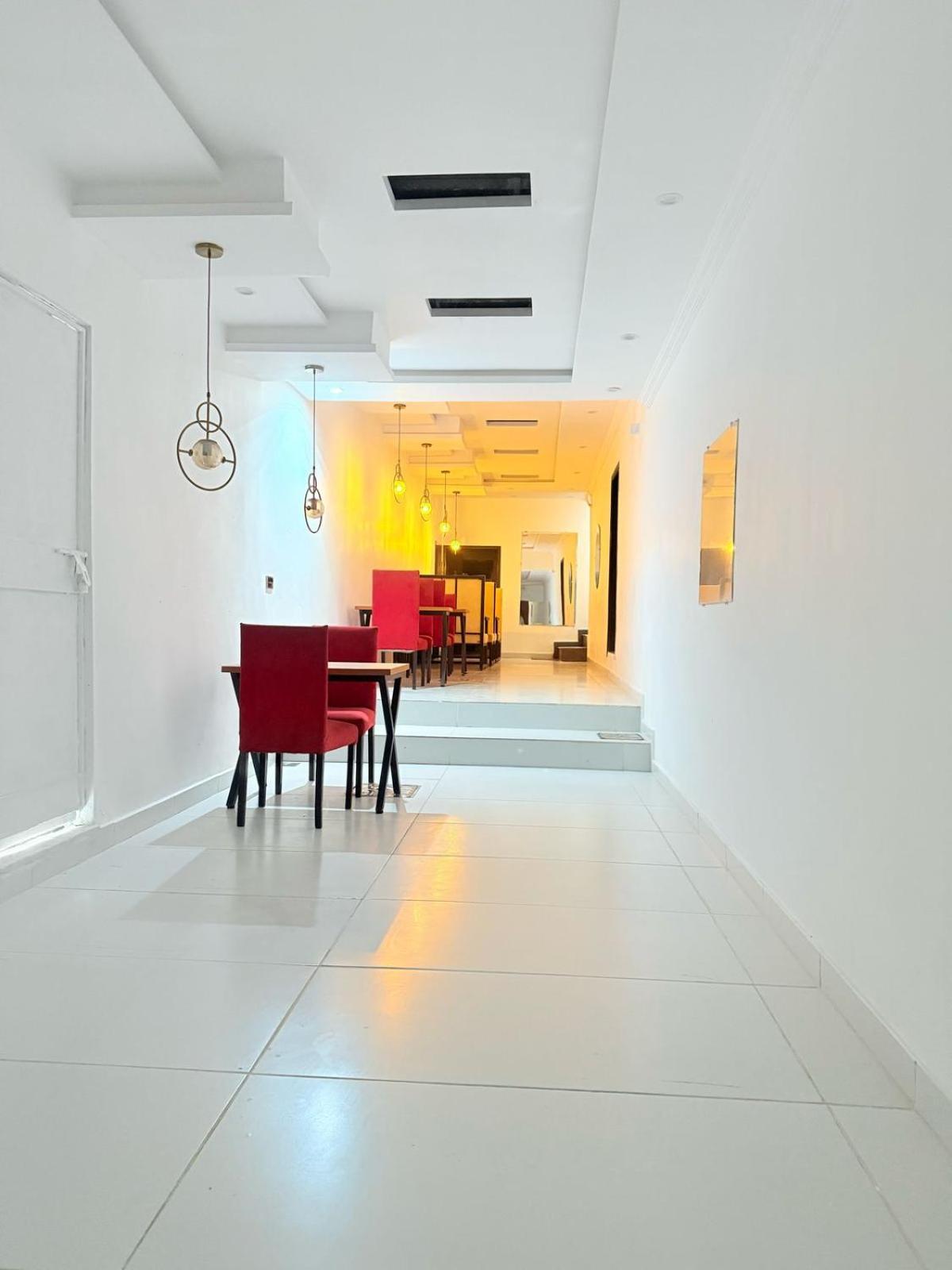 Hotel Tulip Inn, Gulberg Lahore Exterior photo