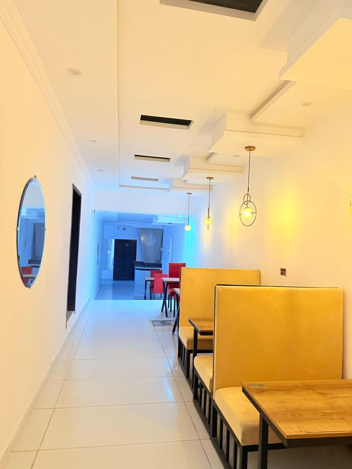 Hotel Tulip Inn, Gulberg Lahore Exterior photo